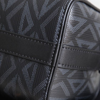 ディオール リンゴット 22 バッグ ブラック CD ダイヤモンド キャンバス – DIO015