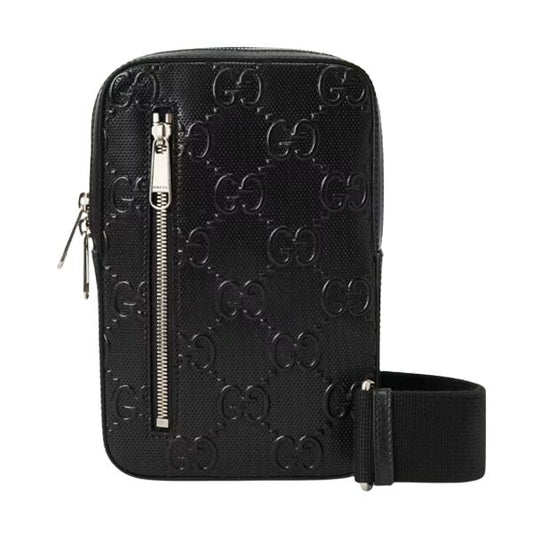 グッチ GGエンボス加工 スリングバックパック ブラックレザー – BG018