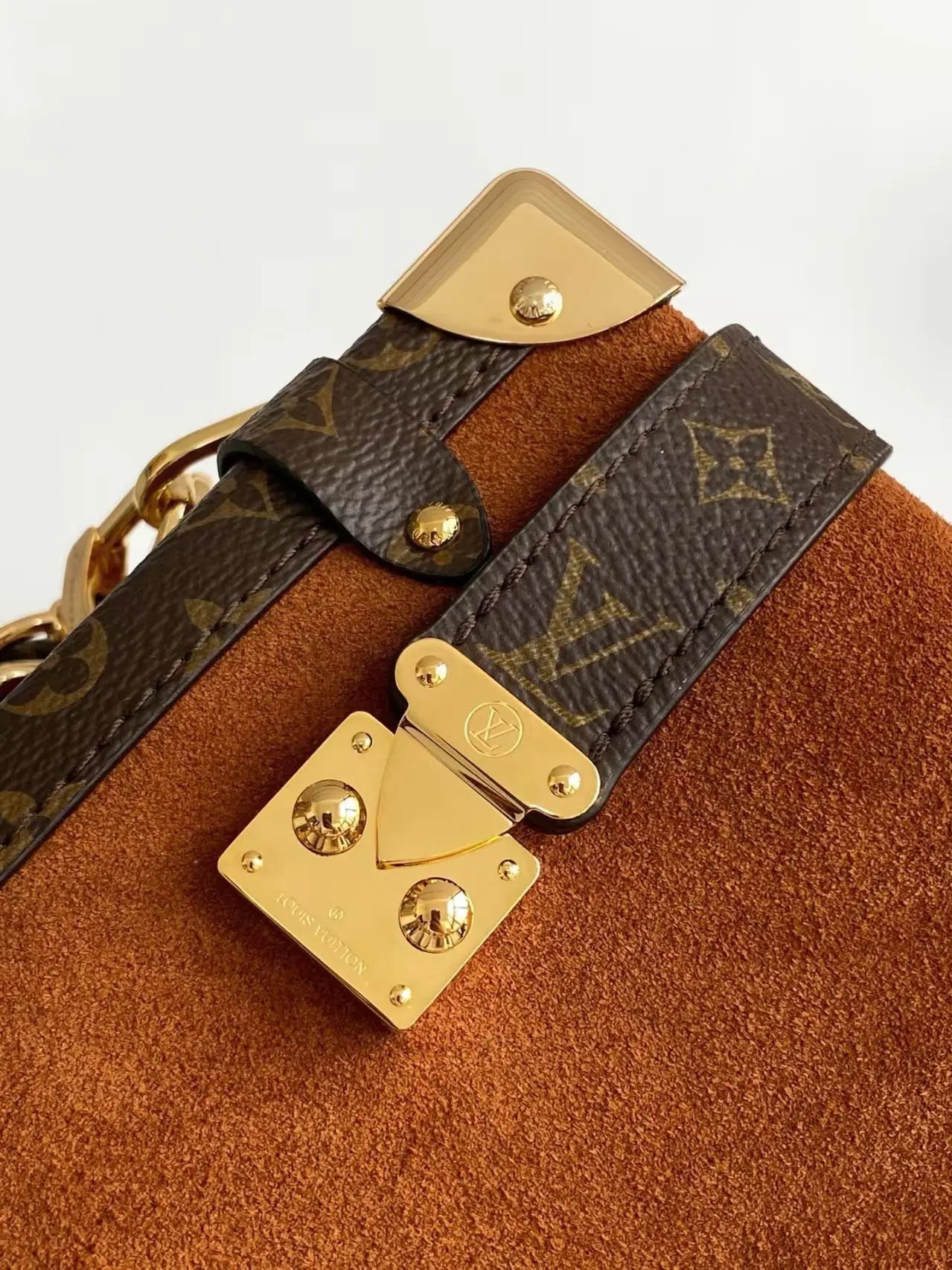 ルイ・ヴィトン サイドトランクGM M14513 (23.5×16×8.5cm)