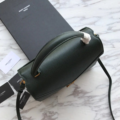 カサンドラ モノグラム クラスプバッグ マットパイソン