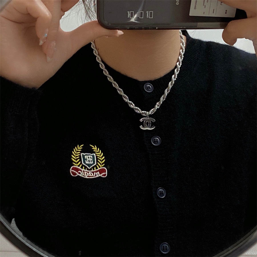 シャネル ダブルC 太チェーンネックレス