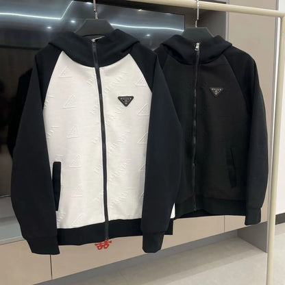セール 人気モデル[PRADA] プラダ アウター 新しい刺繍入りフード付きジャケット