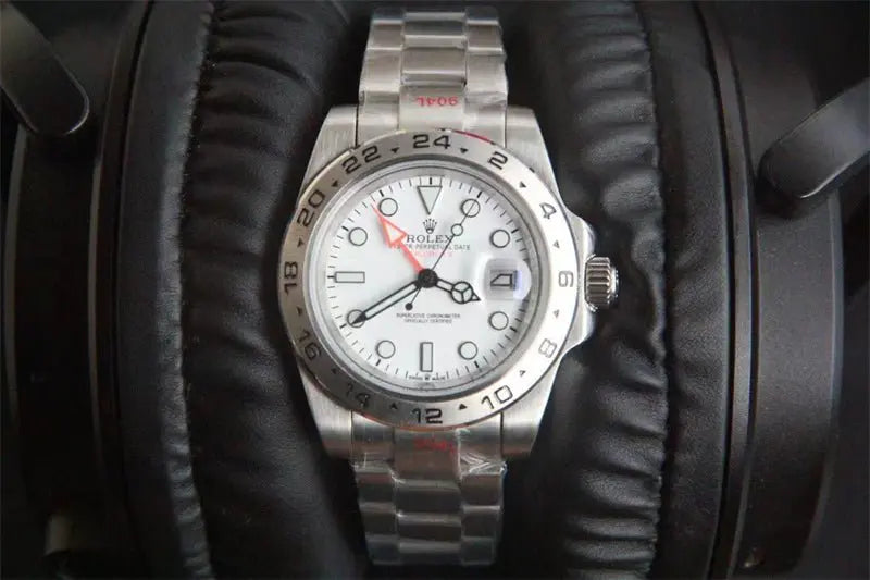 ロレックス エクスプローラーII ROLEX EXPLORER II 216570