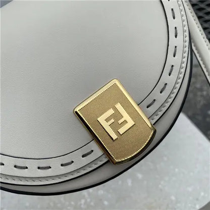 フェンディ ムーンライトバッグ