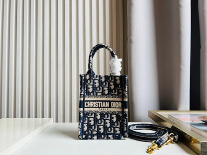 クリスチャン・ディオール ミニブックトート フォンバッグ