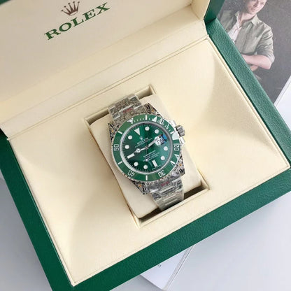 ロレックス サブマリーナーデイト 彫金 116610LV/116610LN