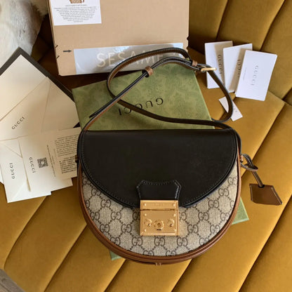 南京錠付き小型ショルダーバッグ