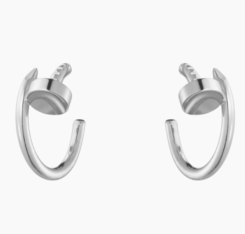 ネイルイヤリング