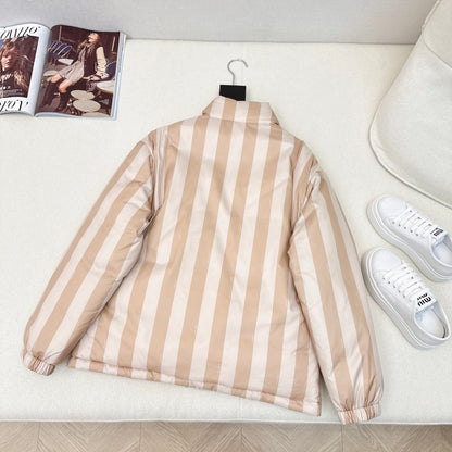 FENDI（フェンディ） 両面着可能ダウンジャケット ご好評に付き再入荷！