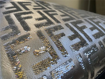 フェンディ ピーカブー ミニ シルバー ショルダーバッグ