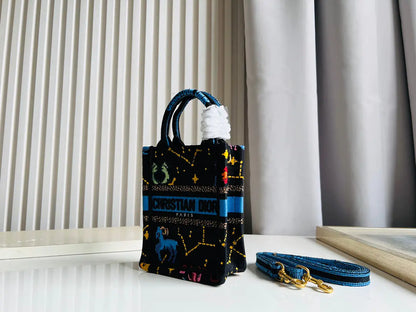 クリスチャン・ディオール ミニブックトート フォンバッグ