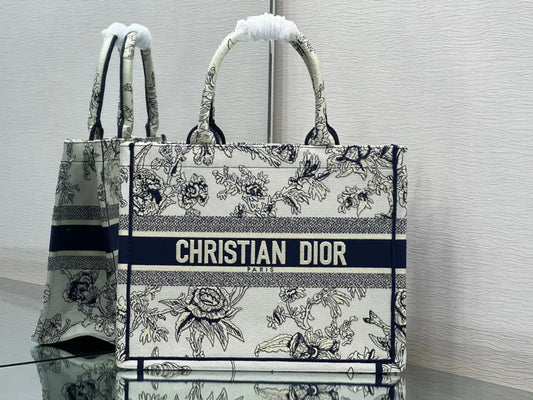 クリスチャン・ディオール ブックトートバッグ