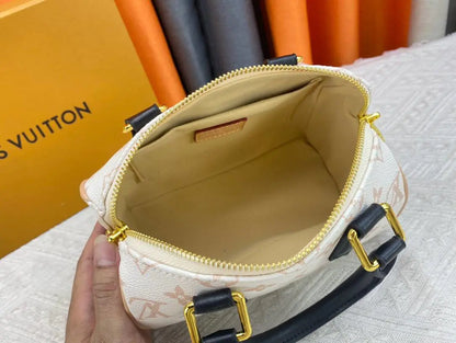 ルイ・ヴィトン スピーディ・バンドリエール20 M46906