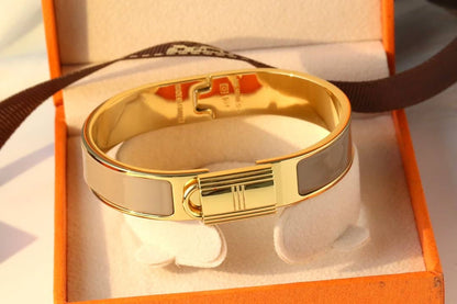 デザイナーエルメスクラシックブレスレット