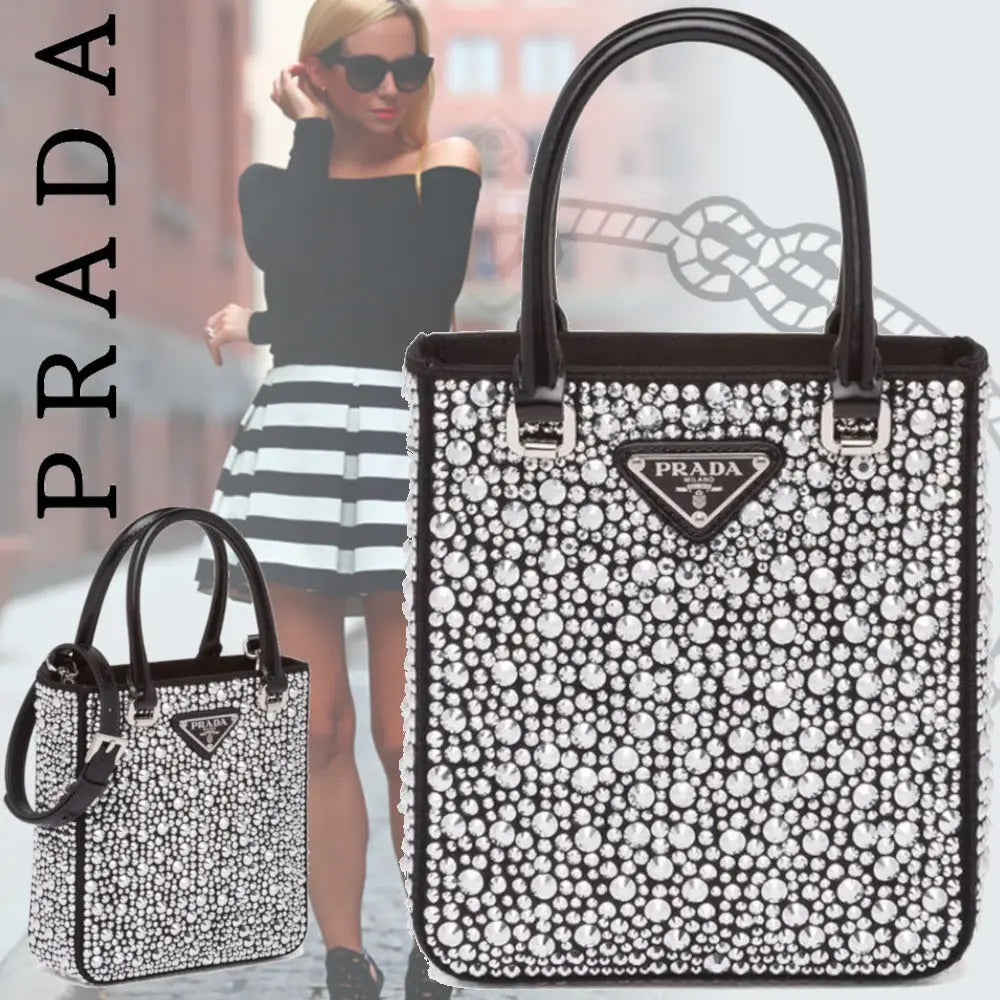 早い者勝ち!【PRADA】キラキラ女子力コーデUP☆クリスタルトート
