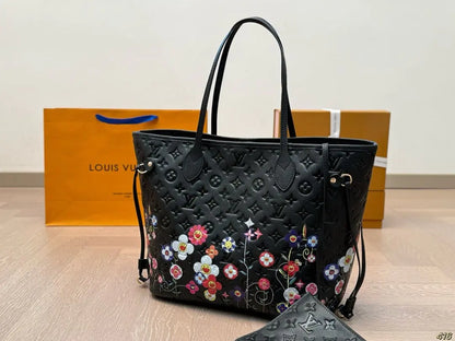 ルイ・ヴィトン M13675 LV×TM ネヴァーフルMM