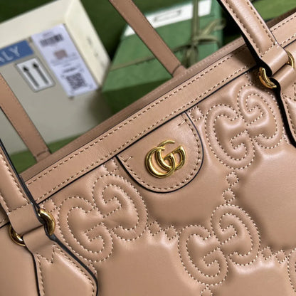 GGマトラッセ レザー ミディアム トート