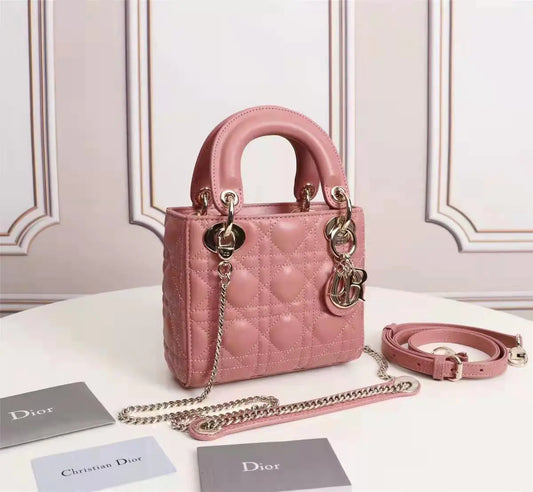 クリスチャン・ディオール ミニ レディ ディオール バッグ