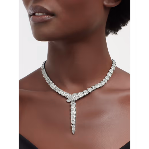 ブルガリ セルペンティ ヴァイパー ネックレスの新作