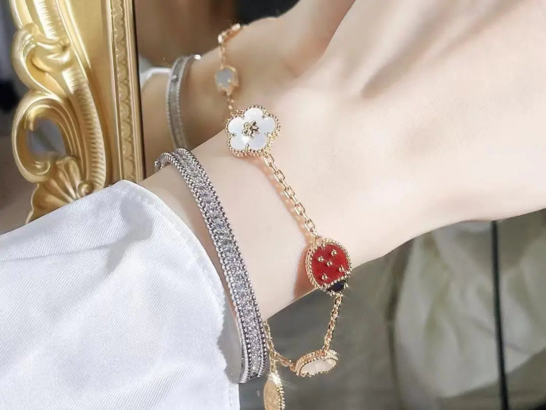 ヴァン クリーフ＆アーペル レディバグ ブレスレット