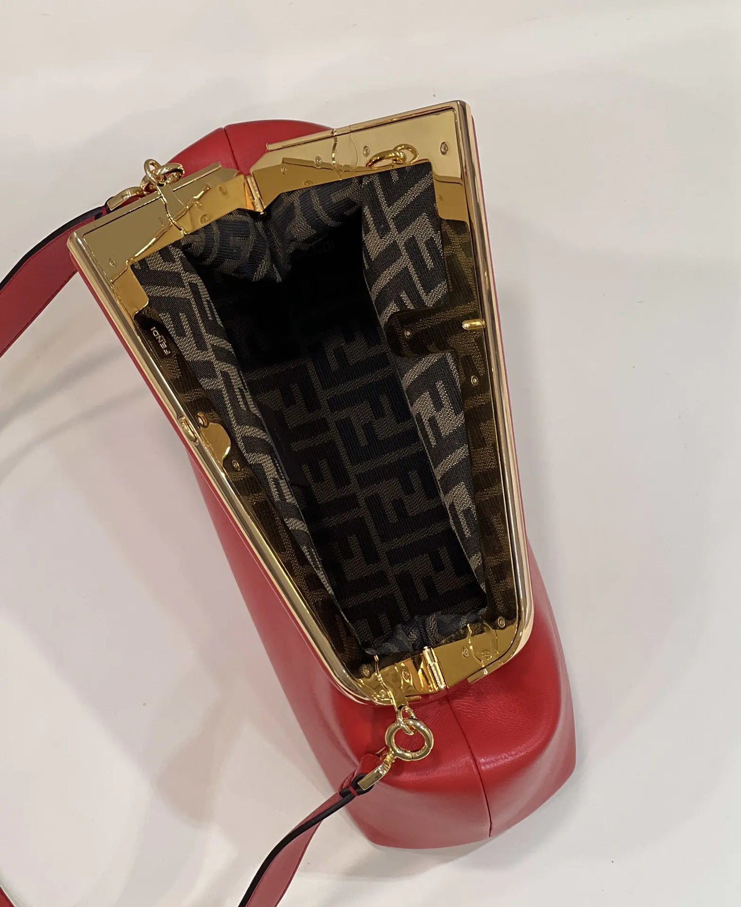 フェンディファースト