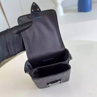 S-Lock 縦型ウェアラブルウォレット（ブラック） – LW261