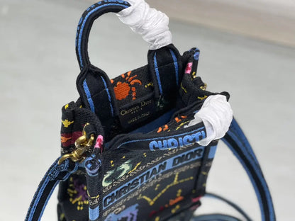 クリスチャン・ディオール ミニブックトート フォンバッグ