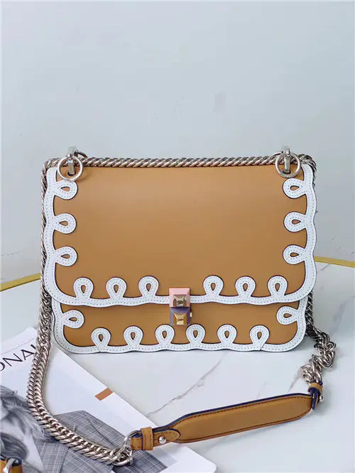 フェンディのバッグは？