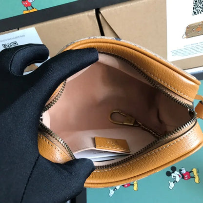 GGショルダーバッグ