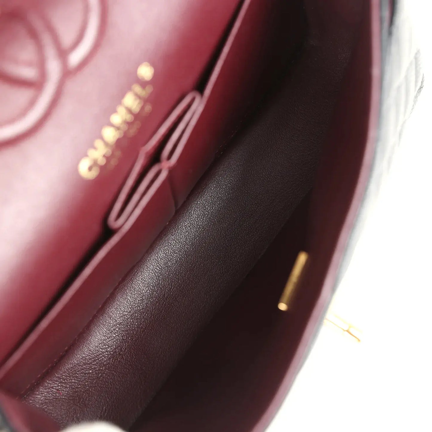 シャネル クラシック ダブルフラップバッグ