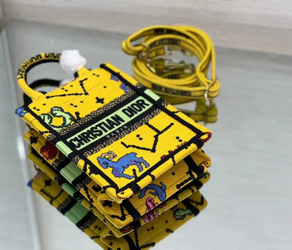 クリスチャン・ディオール ミニブックトート フォンバッグ