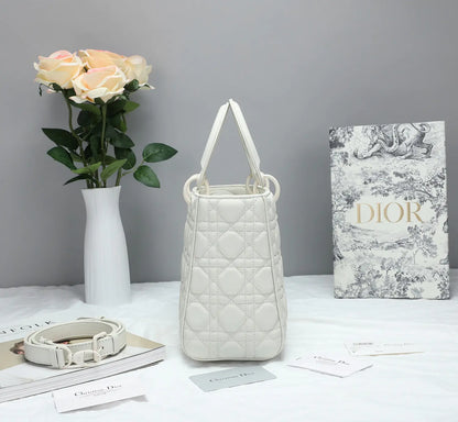 レディディオール