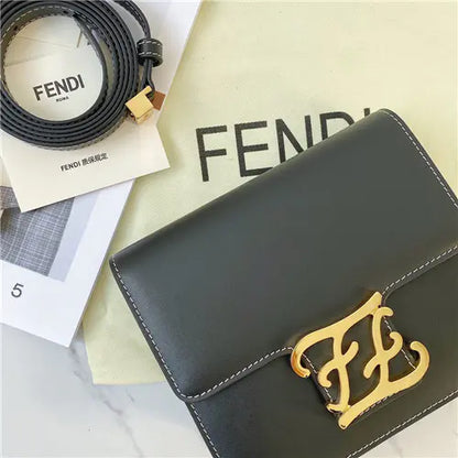 フェンディ カーリグラフィー バッグ