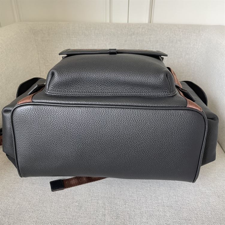 ディオール ヒット・ザ・ロード カクタス ジャック ブラック – DIO025