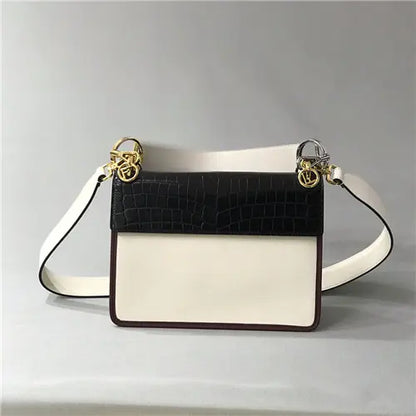 フェンディ カン・イ・FF ショルダーバッグ