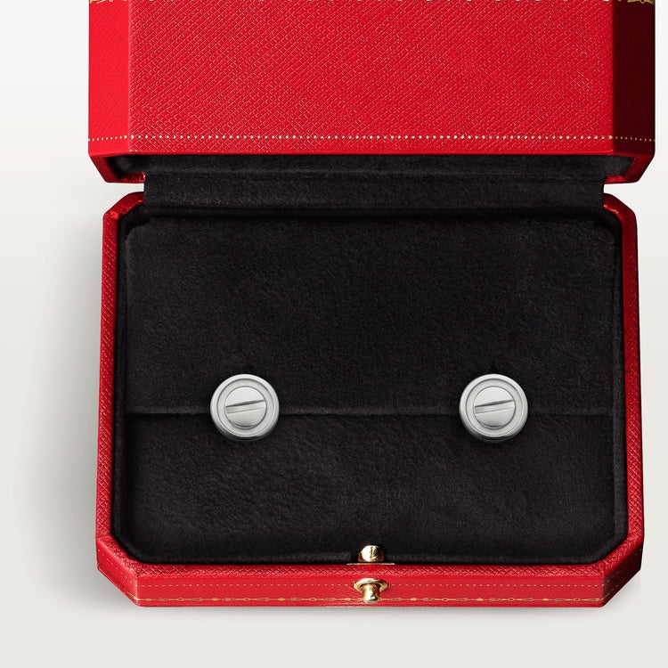 ラブイヤリング