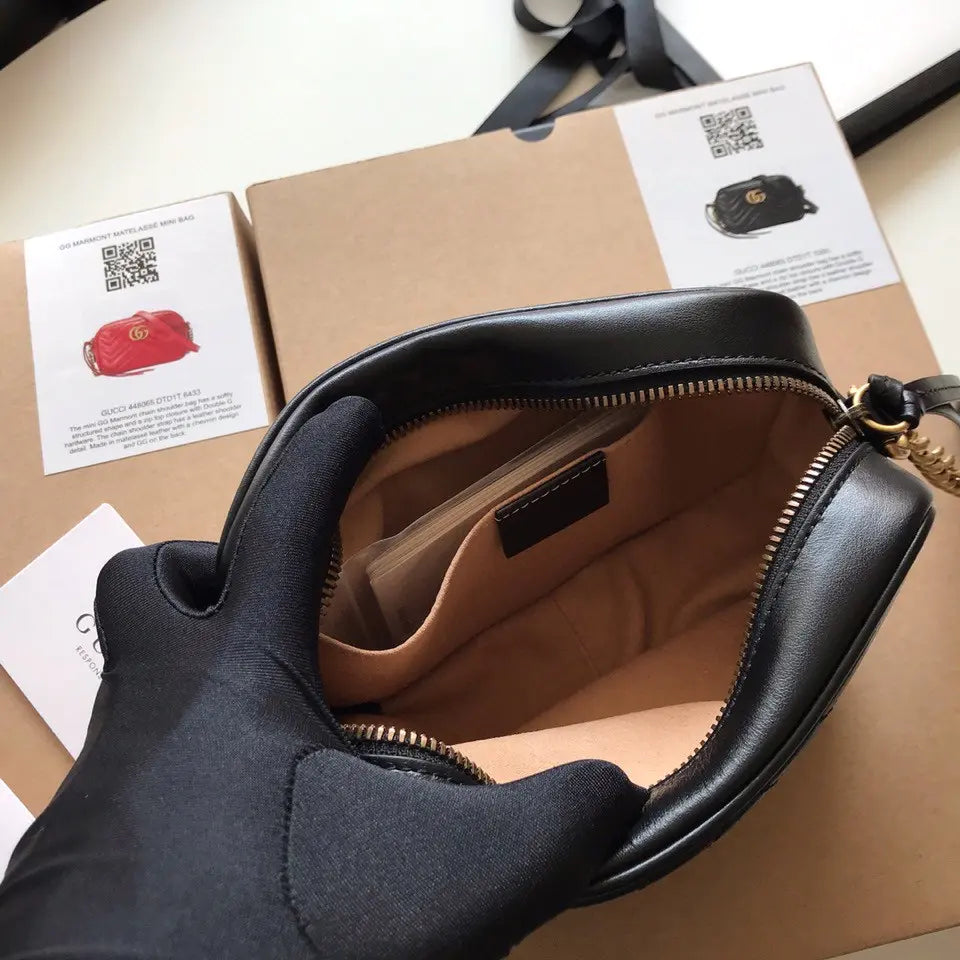 GGマーモント キルティング ミニバッグ