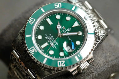 ロレックス サブマリーナーデイト 彫金 116610LV 数が少ない