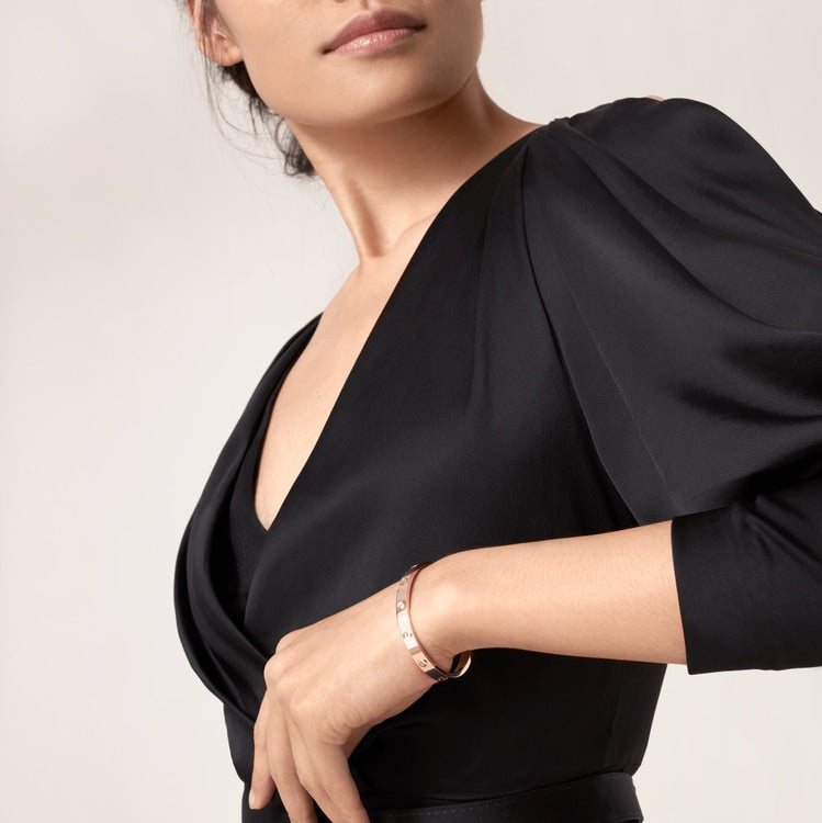 ラブブレスレット、ダイヤモンド4個