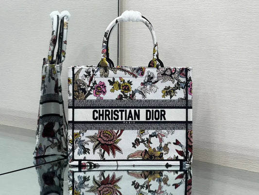 クリスチャン・ディオール ブックトートバッグ