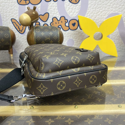 LV レトロ メッセンジャーバッグ