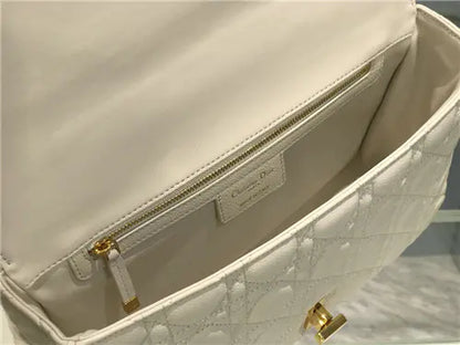 ディオール ラージ カロ バッグ