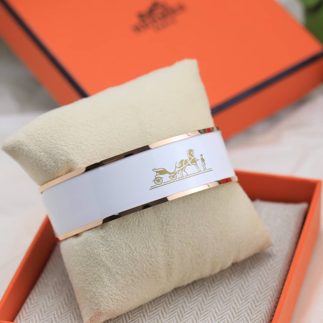 7つ星エルメスブレスレット