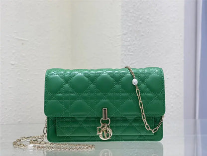 レディディオールクラッチ