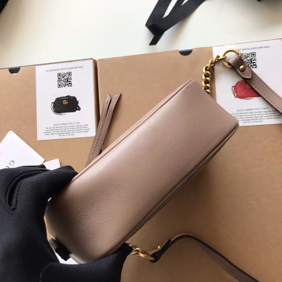 GGマーモント キルティング ミニバッグ