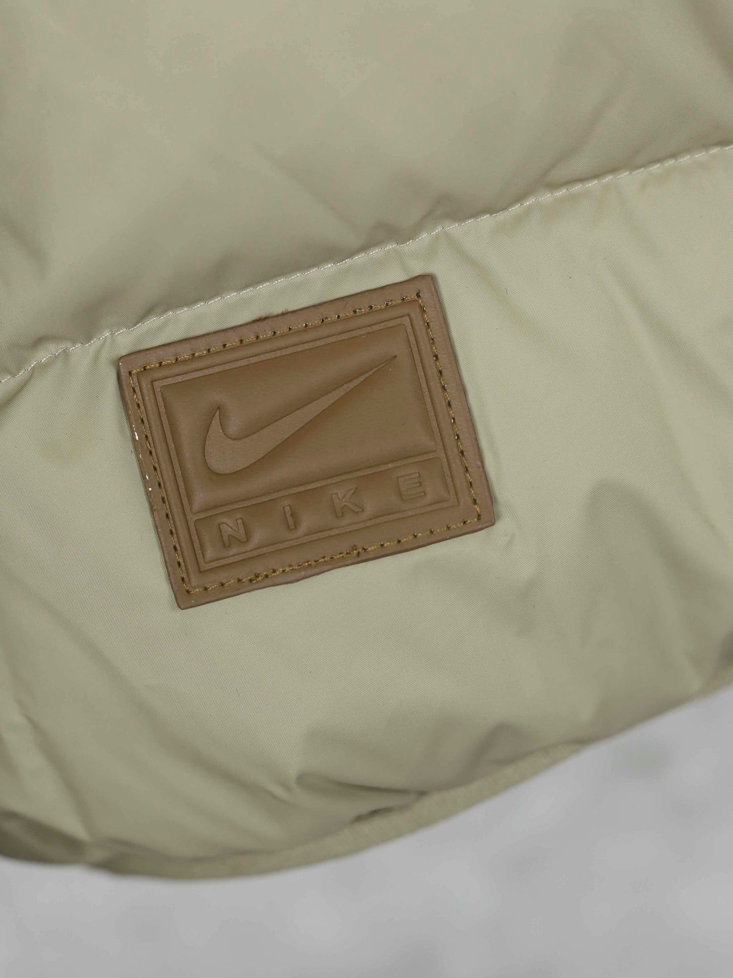 【NIKE公式旗艦店】ナイキ Windrunnerダウンジャケット ご好評に付き再入荷！