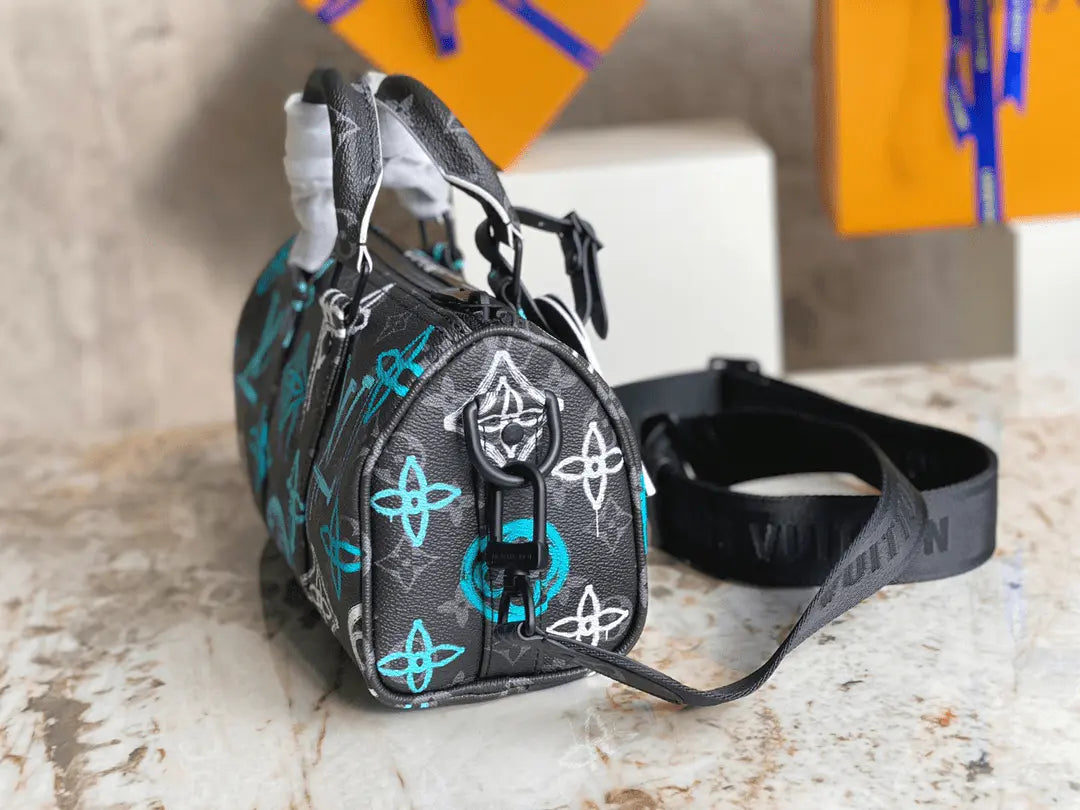 ルイ・ヴィトン M21399 キーポル・バンドリエール25