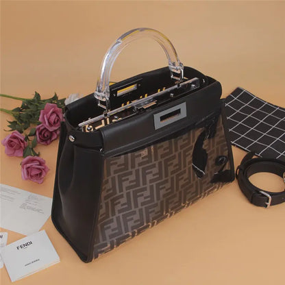 ピーカブー フェンディ