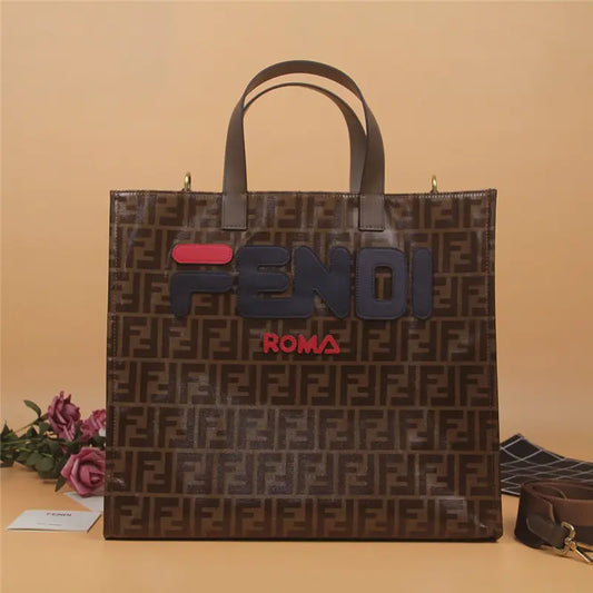 フェンディマニアショッピングバッグ