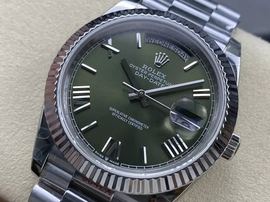 ロレックス デイデイト 40 228236-0008